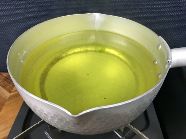 除草剤代用‐ほうれんそうゆで汁